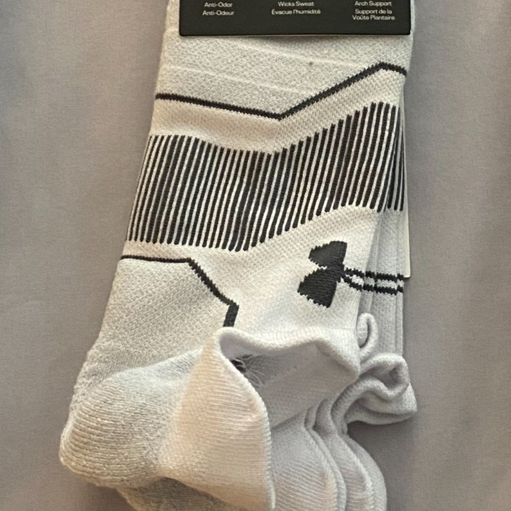 Under armor socks